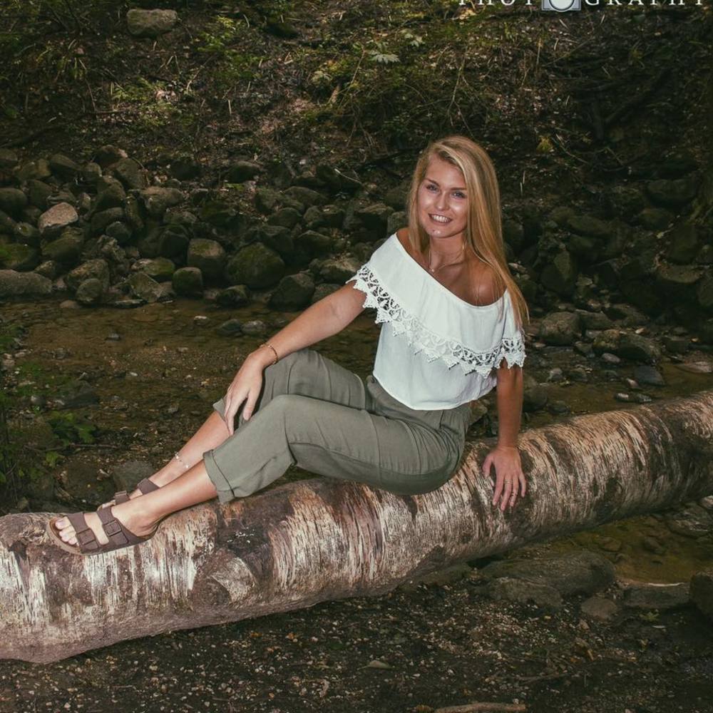 Meet your Posher, Chelsey